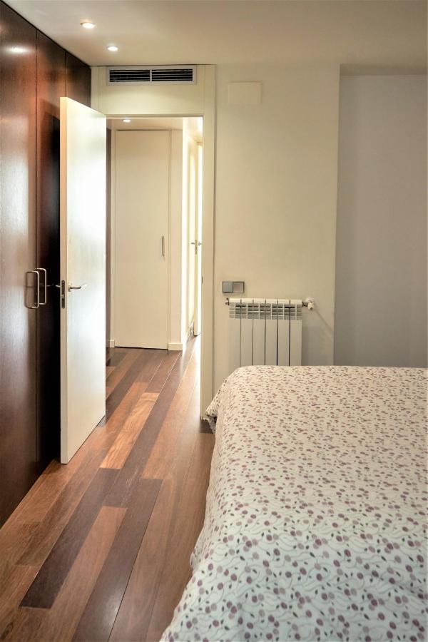 Apartamento Via Augusta 153 Barcellona Esterno foto