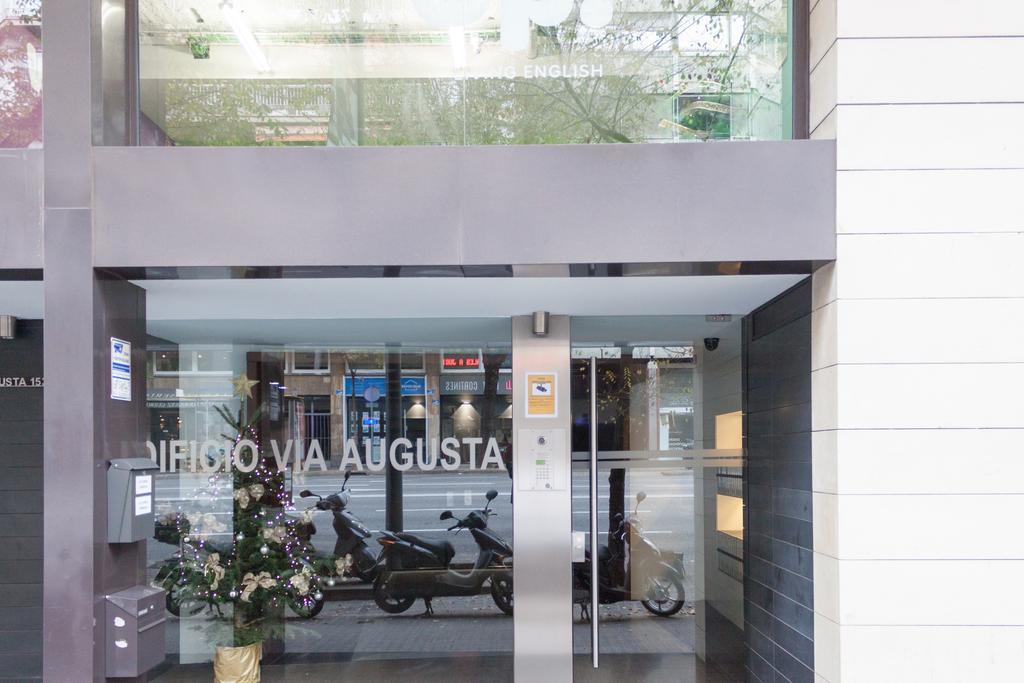 Apartamento Via Augusta 153 Barcellona Esterno foto