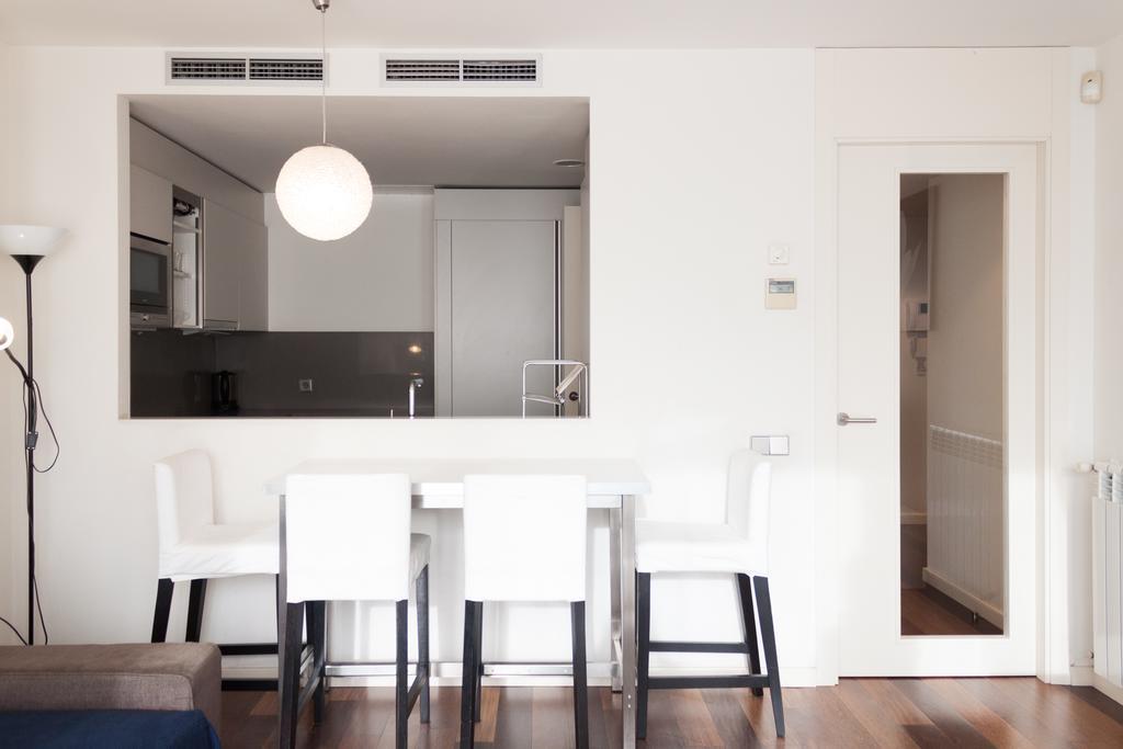 Apartamento Via Augusta 153 Barcellona Esterno foto
